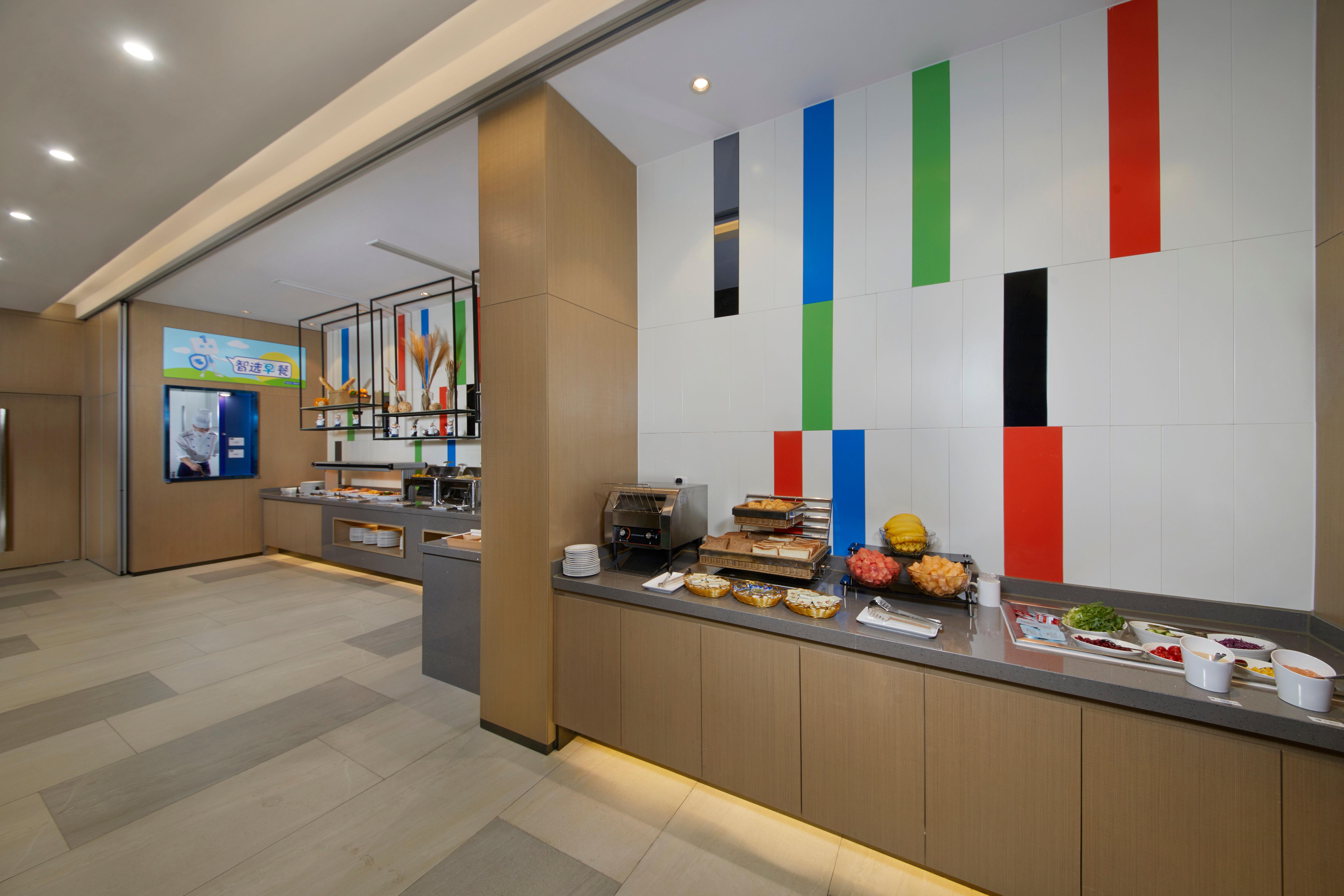 Holiday Inn Express Zhangjiagang East By Ihg Exterior foto